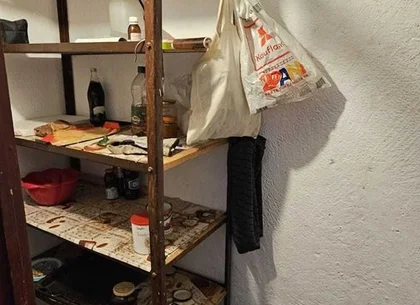 BRASADAS vinde ap 2 cam Carpati2 etaj 4/4.