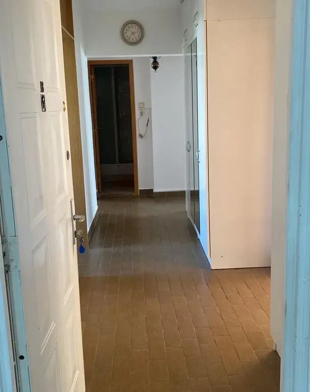 Apartament de vanzare 3 camere Bd Octavian Goga- zona Unirii
