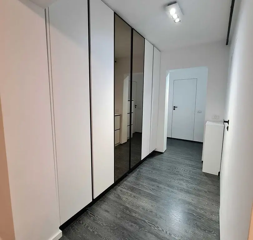 Proprietar Apartament 3 Camere Tineretului lux mobilat utilat parc