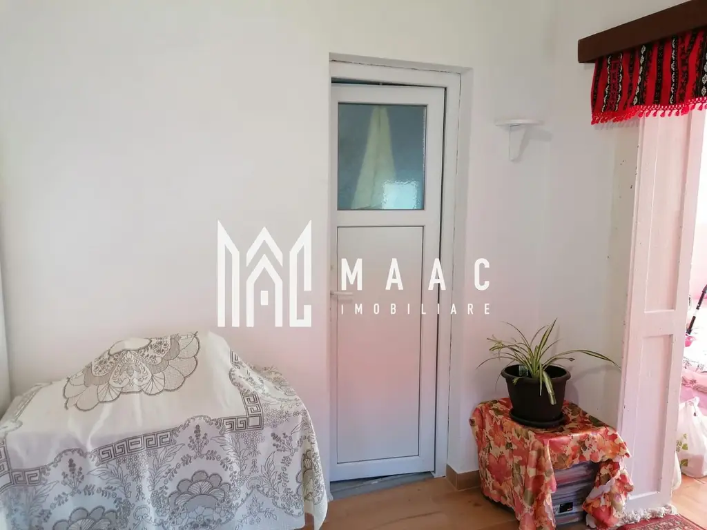 Casa individuala | Teren 868 MP | 2 bai | Pivnita | Arpasu