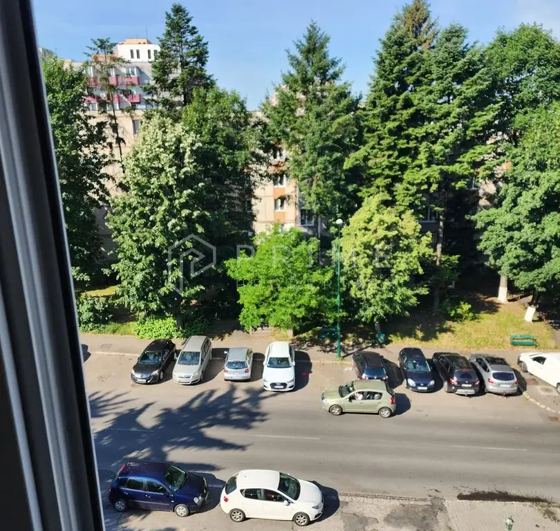 Apartament cu 4 camere | Suprafață generoasă 81mp  | Dâmbu Pietros