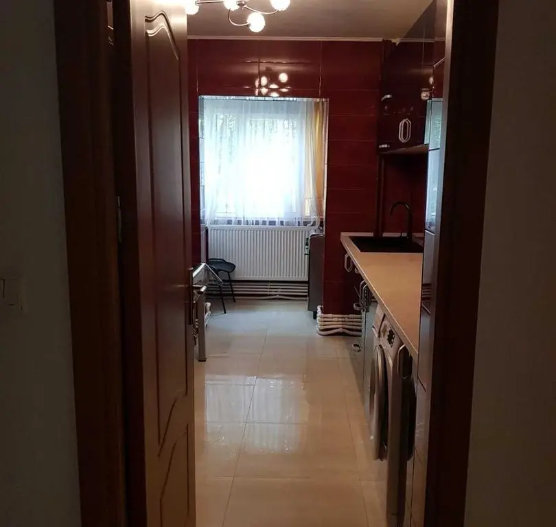 Proprietar vând apartament de 4 camere, zona Colentina - Fundeni