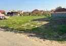 Teren intravilan Borș, 563 mp, front 32 m – 34.400 € (neg, comision 0)