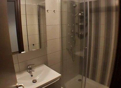 Vand ap. 3 camere Metrou Jiului