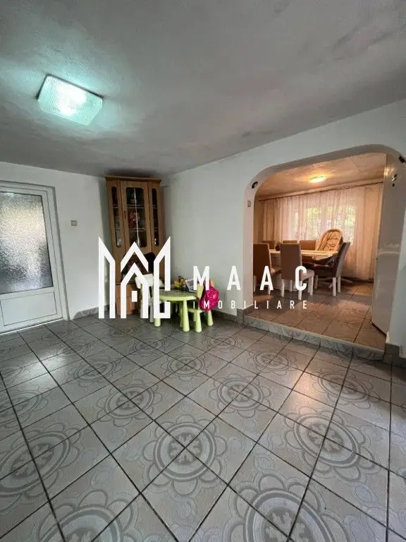 Casă 6 camere I 260 mp utili I 350 mp teren I Talmaciu