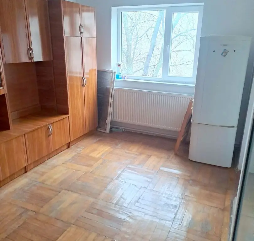 Apartament cu o camera de inchiriat – Micro 38, etaj intermediar