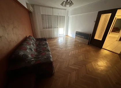 Vand aparatament 3 camere decomandat bdul Unirii, fantani
