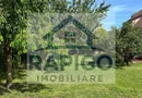 Casă elegantă, spațioasă, ideală pentru familie – Sanmihaiu Roman