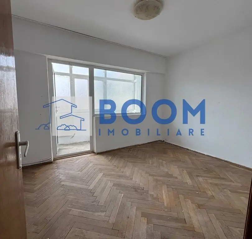 Apartament 4 camere | Centrala Proprie | Calea Lui Traian