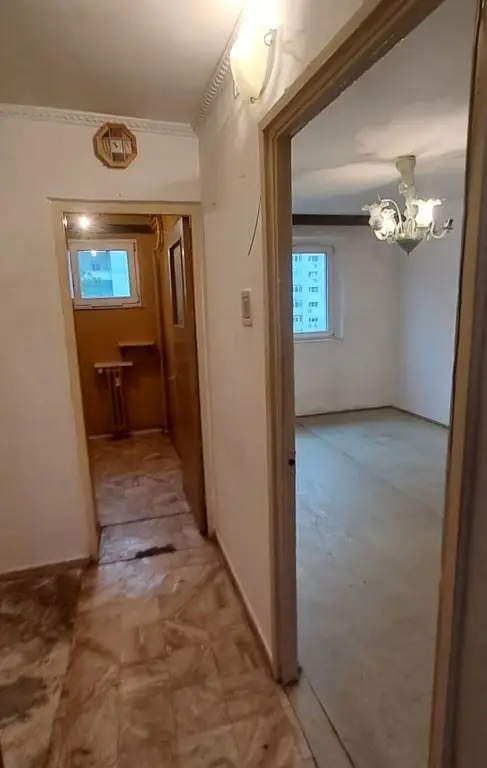 Apartament 2 camere de vanzare cartier Titan la 7 minute metrou