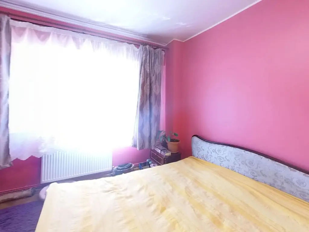 Apartament 4 Camere Ultracentral, Decomandat, Etaj 2