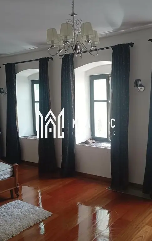 Ultracentral I Pretabil Investitie I Parter