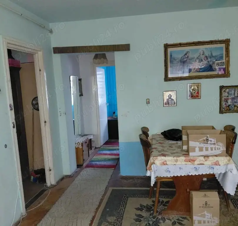 BRASADAS vinde ap cu 2 Cam etaj 1/4 Calea Traian