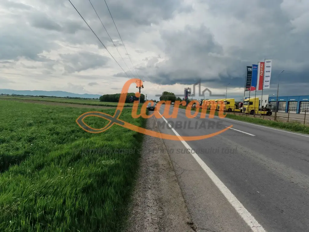 Teren Stupini Calea Feldioarei 4600 mp,21 euro/mp, front asfalt-DN13