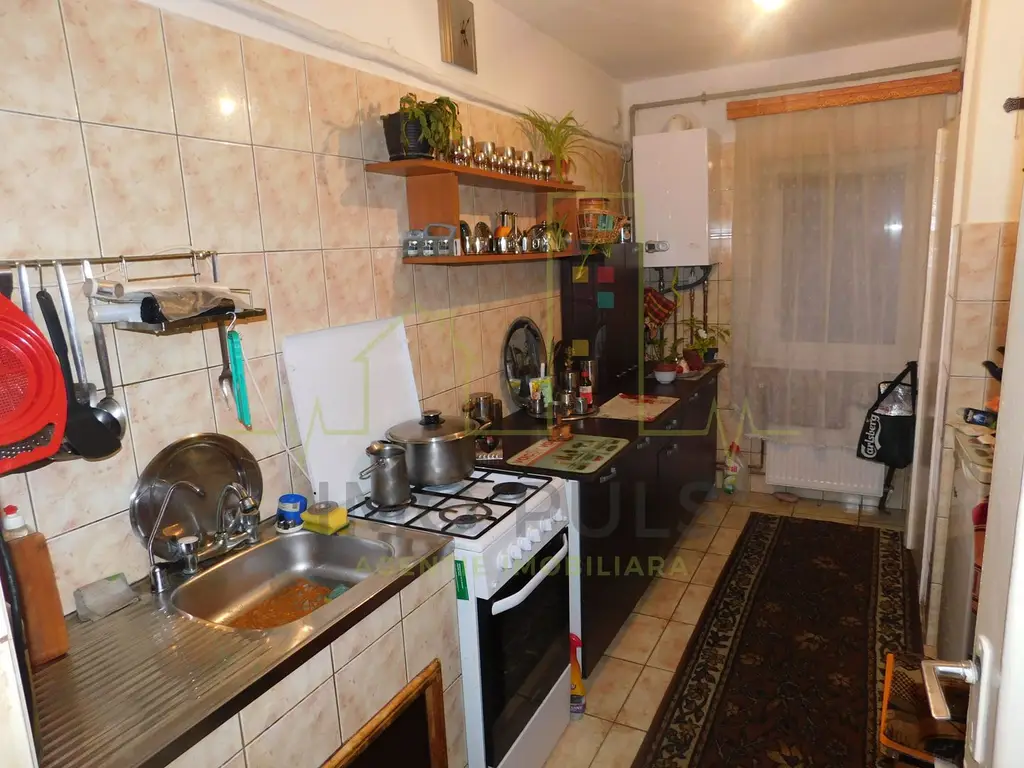 Centrala Proprie. Decomandat. Dambovita. 2 Balcoane