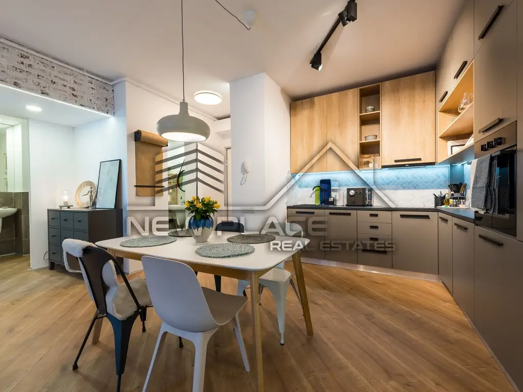 [VIDEO] 4City North | Apartament exclusivist | Vedere curtea interioara | Lux