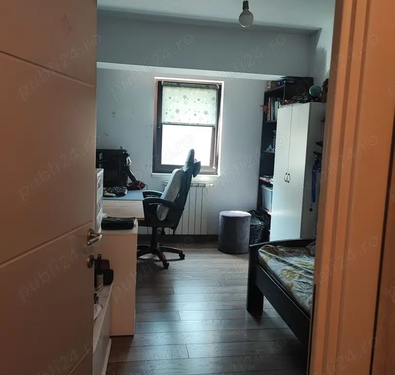 Ag BRASADAS vinde ap. 3 cam. in Complexul Newton Tătărași.
