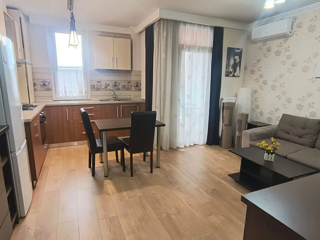 Apartament ARED cu 1 camera, St. O. Iosif, Oradea, 300 euro/luna