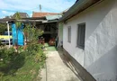 BRASADAS vinde casă 4 cam zona UNIO pentru două familii.