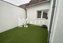 Apartament la casa | Renovat | Garaj | Curte | Lazaret