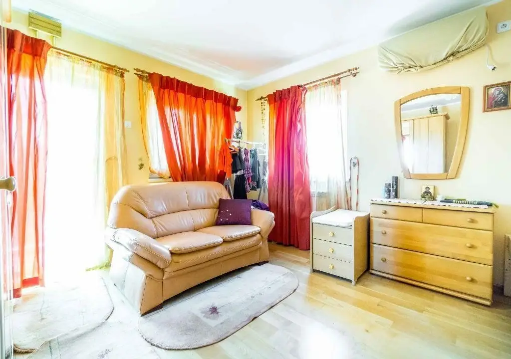 Casa + Corp Comercial