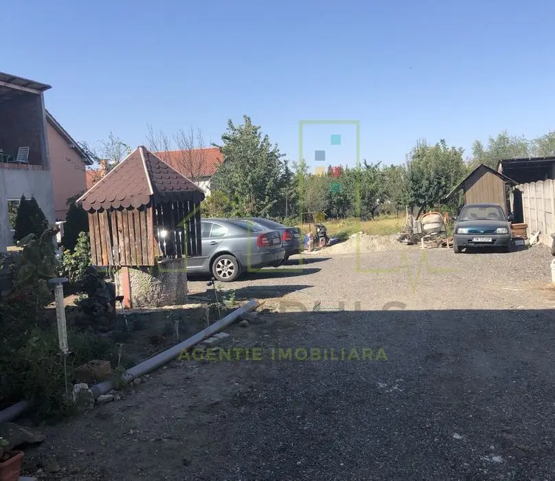 Casa individuala in Utvin, spatioasa, teren generos