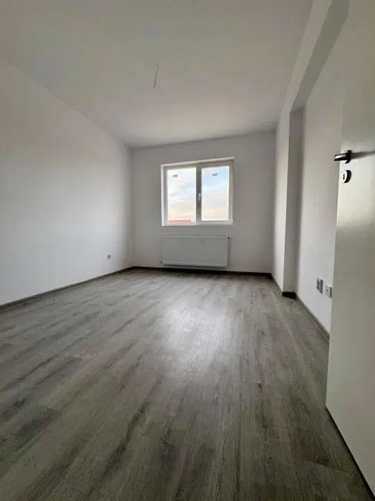 Ap. doua camere zona Militari Residence mutare imediata