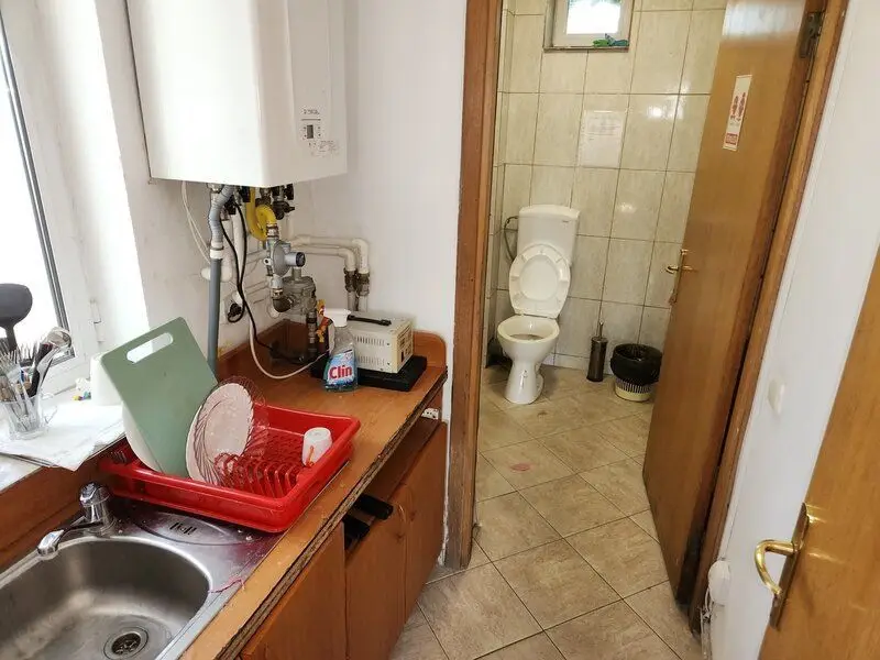 Centura Stefanesti hala productie /depozitare 776 mp