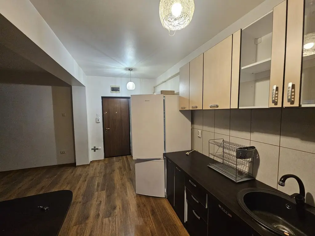 2 Camere Clinica Sante | etaj 1 | central - Nord (Kaufland) bloc 2010
