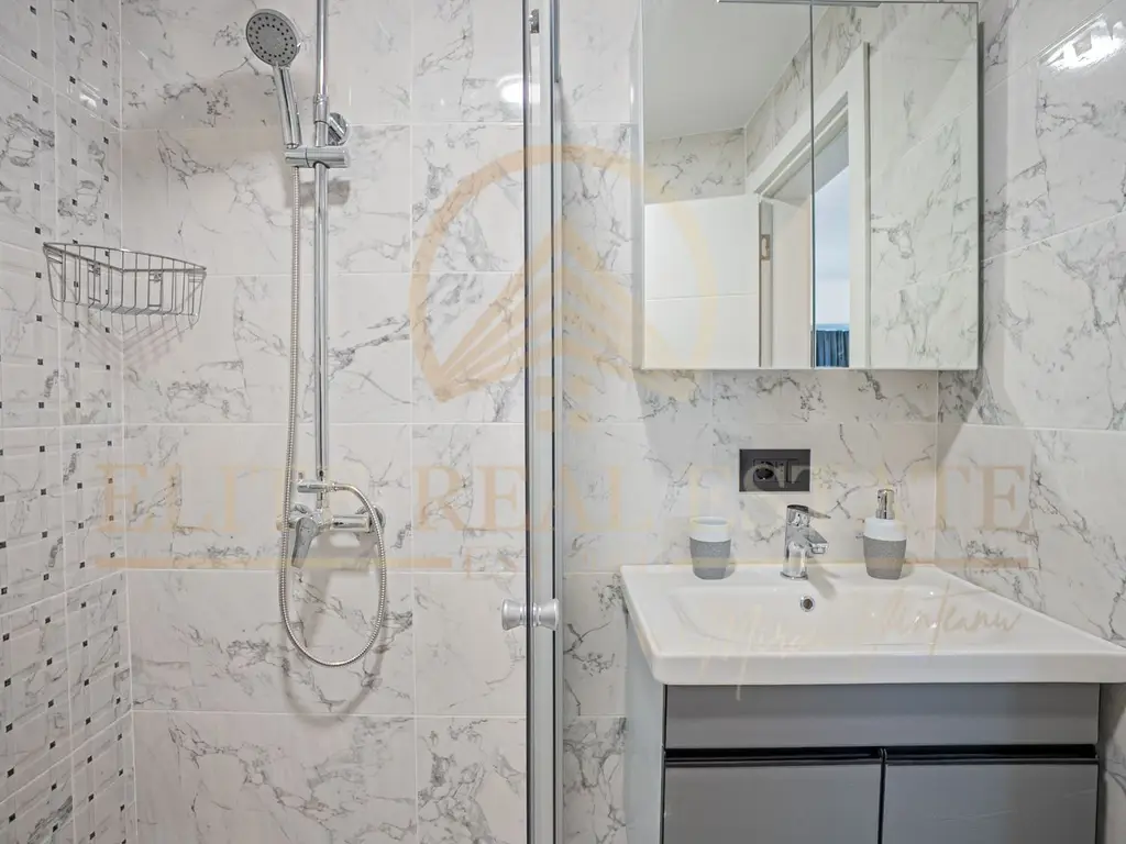 Tomis Plus - Celine Elegance - Vânzare apartament cu 3 camere, etaj 2.