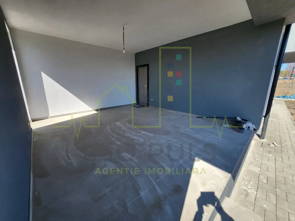 Apartament in Vila. Gradina proprie 150 mp. Terasa. 20.66