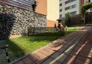 Apartament 3 camere, curte, boxa, parcare, Sub Cetate