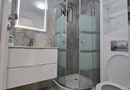 Vand Casa vizavi Cora Alexandriei