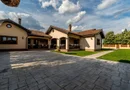 Vilă superbă la sol de vânzare in Zadareni Comision 0