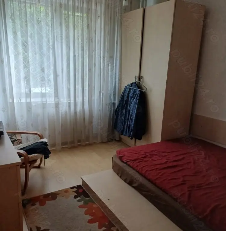 4 camere Dristor-metrou