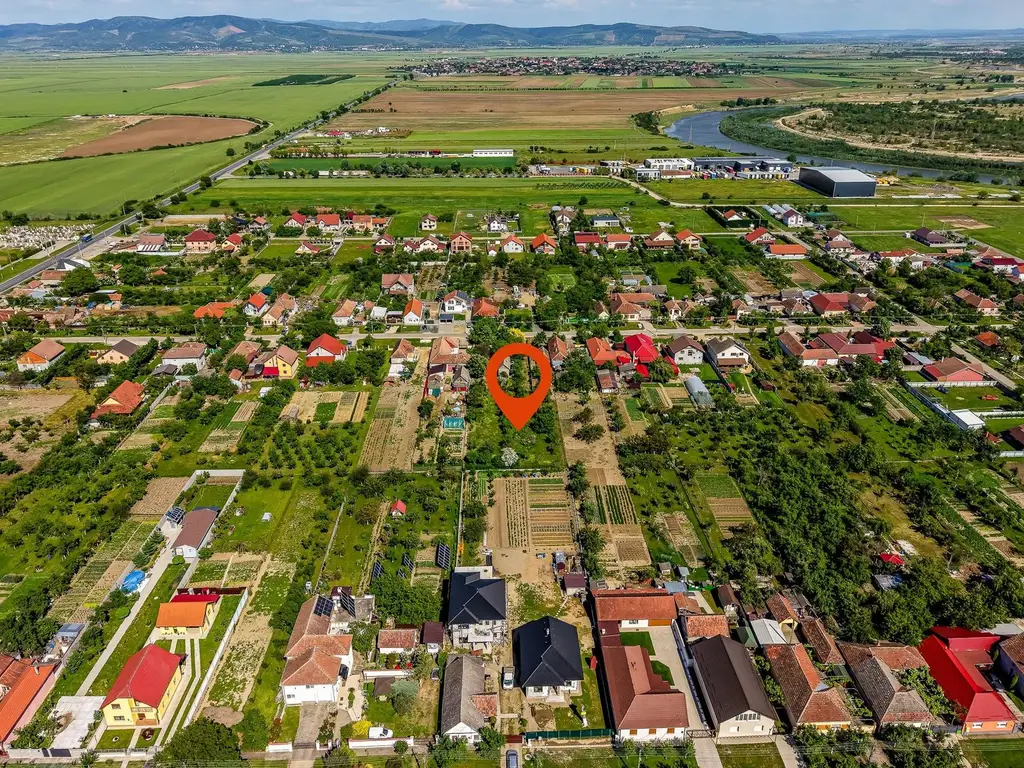 Teren intravilan 1594 mp în Cicir – la doar 9 km de Arad! - COMISION 0