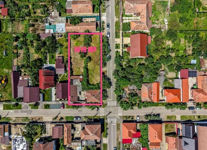 Casă cu teren 1018 mp și 2 fronturi stradale- Bujac