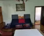 BRASADAS vinde casa cu etaj 5 cam in zona Titulescu.