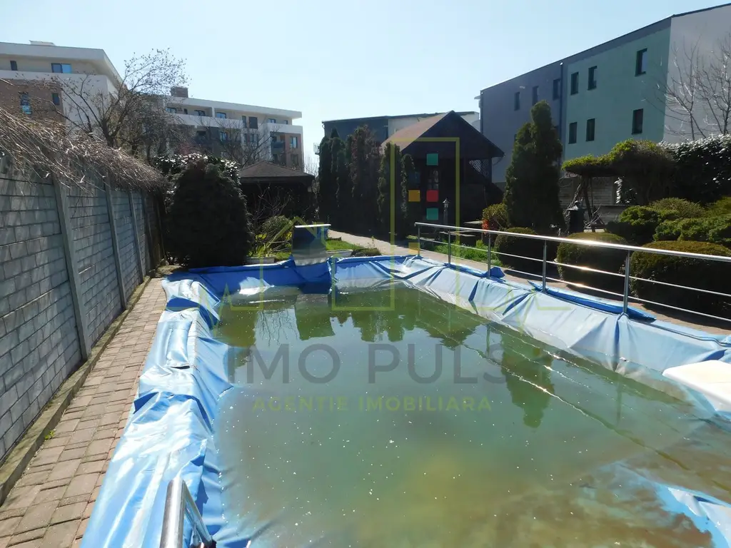 Casa individuala. Complet mobilata si utilata. Piscina exterioara.