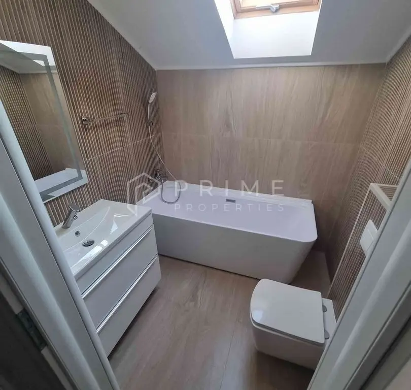Duplex NOU cu 4 camere, încălzire în pardoseală și terasă panoramică