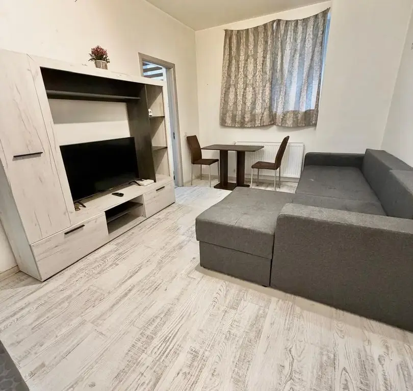 Garsoniera decomandata - Militari Residence Tineretului 35bis