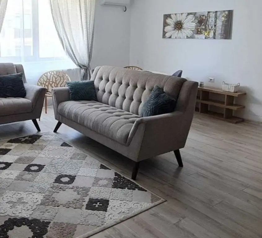 Vand apartament 2 camere