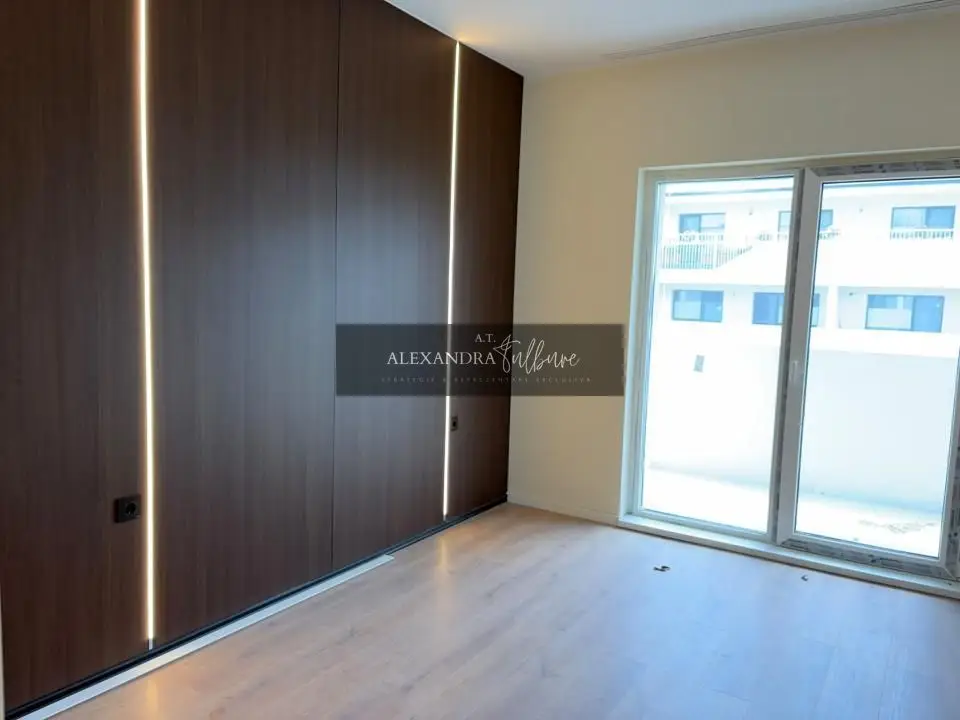 Apartament 2 camere, terasa, etaj intermediar, garaj, Eroilor