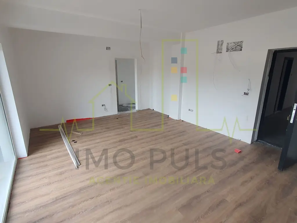 3 Camere. Lipovei. Bloc nou. Et. 1. Bucatarie separata. 2 Bai