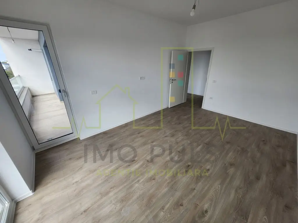 3 Camere. Bloc nou. 2 Bai. Decomandat. Etaj 2.