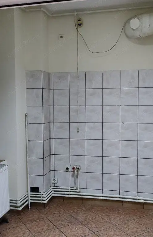 Inchiriez spatiu comercial ultracentral