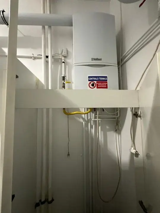PROPRIETAR vand spatiu comercial pe Stefan Cel Mare