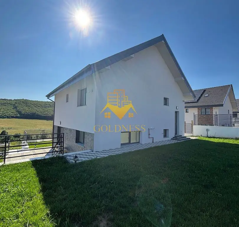 Casa individuala, 4 camere, garaj ,gradina, 2 bai, Popesti , Baciu