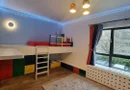 Apartament 6 camere, gradina privata
