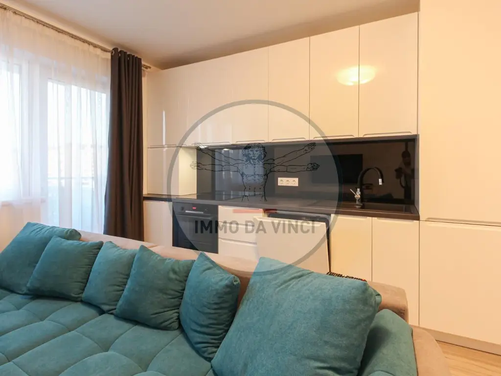 Apartament modern 2 camere + Parcare | Zona VIVO (Str. Avram Iancu)